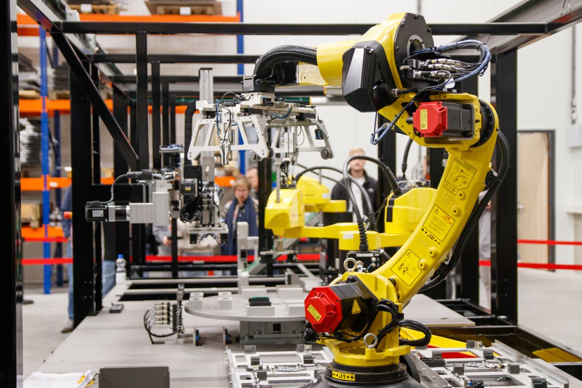 Khoá Nhà máy thông minh ứng dụng Digital Twin 5D