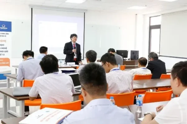 Tin tức 52 Hơn 200 nhà khoa học thảo luận về hướng nghiên cứu mới ngành Cơ khí